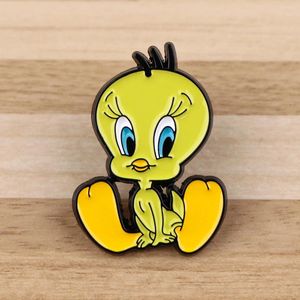 Brooches Cute Bird Enamel Pin Cartoon For Women Lapel Pins Badges On Backpack Clothing Accessories Fashion Jewelry Kids Gift
