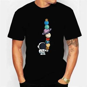 Mäns T-shirts 2024 Mens T-shirt Intressanta astronauter som går till utrymme som trycker lös bekväm kort slve överdimensionerade män kläder H240506