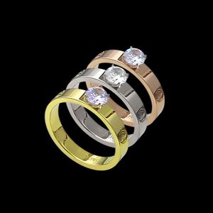 Mädchen Titanium Stahl Logo Gravel Big Diamond Love Prong Moissanit Ring 18k Gold Silber Rose Ringe Hochzeit Frauen Verlobungs Schmuck Lady Party 5 6 7 8 9 10 11 USA Größe