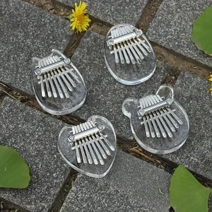 1pc Mini Kalimba 8 Key Thumb Piano Niedliches Instrument tragbar für Anfänger Exquisite Geschenkset für Kinder Mini Instrumente Kalimba