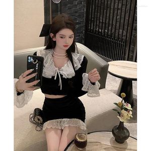 작업용 드레스 프랑스 기질 세트 레이스 패치 워크 Shortvelvet Topfor Women 's Buttocks Wrapped Skirt Black 2 피스 Set2024 Spring 및