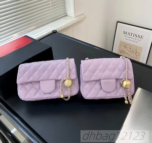 Женская классическая мини -кожная лоскута дизайнерская сумка для плеча на плече