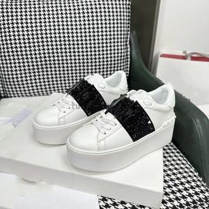 Designer Sneaker Buty dla kobiet biegających trenerów na zewnątrz buty na platformie Wysokiej jakości buty platformowe skóra cielęcy 5.7 04