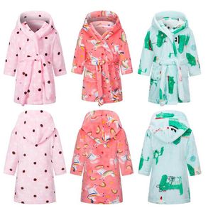 Pyjamas Bathrobe Childrens 2-12 år Barn Pyjamas pojkar och flickor rumsklänningar mjuk lös mantel säsongspyjamas terrassklänningar familj kläd2405