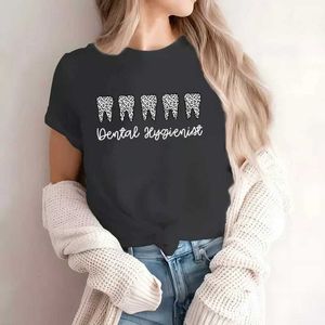 女性のTシャツファッショナブルな面白い歯Kawaii Tシャツ女性半袖夏ファッションTシャツカジュアルブラックファッションTシャツOネックTopl2405