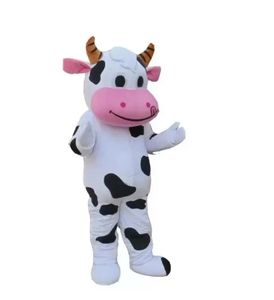 2024 Mascotte di mucca di fabbrica di alta qualità Costume COSTUTTO ANIME COSTUTTO NASSAGGIO HALLOWEEN PERSPEGNA DI BAGN ALLA PARTIZIONE FRAZIONE DELL'ADULTI