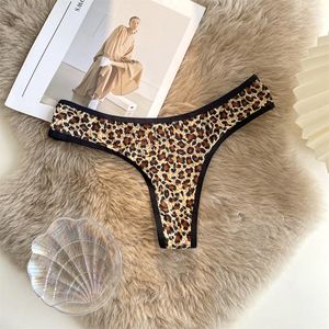 Elegant Ladies Leopard-print Sexy Underwear Women Low Waist Lace Women Panties Seamless Silk Cotton Hollow Out Thongs Female Briefs Underwear G-string Lady