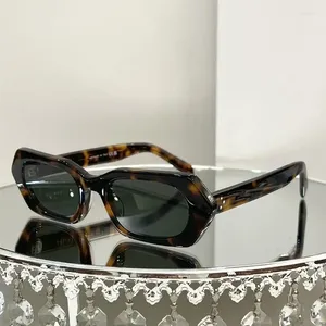 Sonnenbrille modische kleine Rechteck für Frauen Männer polygonaler Vintage -Designer vielseitig schwarzes Glas