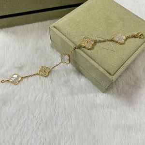 Moda clássica de trevo folhas pulseira para mulheres pulgle de designer pulsetas luckets pingentes de flores jóias de casamento