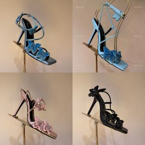 Designer di tacchi sandali donne famose tacchi di moda con fiocco sandali di tacco alto strass sandali di lusso in pelle suola eu35-42