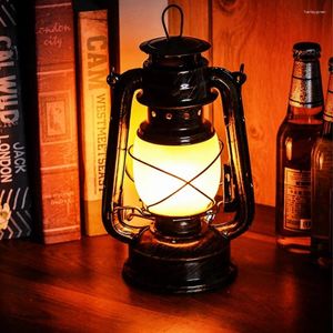 Lampy stołowe Dimmowalne retro nafta lampa płomienia ładowna przenośna latarnia kreatywna przemysłowa barowa sypialnia nocna światła nocne