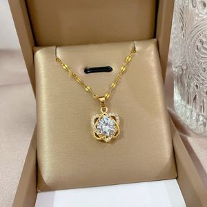 Love Heart Necklace Diamond Necklace Fashion Classic Pendant Necklace Elegant Sister Gift Gold Designer Halsband Choker Platinum Fashion Women Syckel