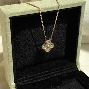 Women Mini Necklace Clover Single Flower Full High Quality Stainless Steel Pendant Birthday Gift Designer Jewelry