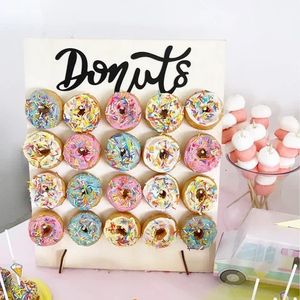 Trämonuts vägg bröllop bord dekoracion 9/20 st donut hängande hållare dessert kaka display rack baby shower födelsedag dekor 240429