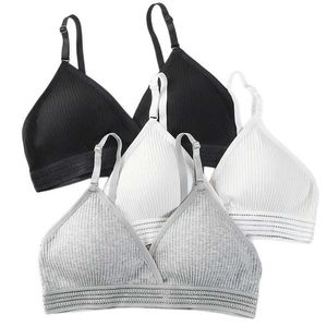 Bras Seamless womens cordless bra solid push up bra V-neck underwear thin cushion cup soft womens comfort and intimacyL2405