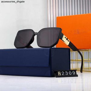 2024 New trendy box sunglasses for men and women high-end personalized UV resistant fashionable sunglasses batch