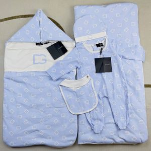 디자이너 Onesie Bib Burp Clothing Set Stritts Cotton Boys and Girls 점프 수트 베이비 퀼트 5pcs