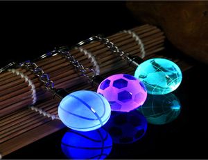 New Crystal LED Light Keychain Key Key Chain Ring Football Basketball Ball Pingente