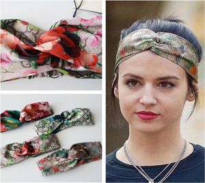 Neue Seide sehr weiche Stirnbänder Damen Frauen Modemarke Designer Bloom Blume Bird Elastic Hairband Girl Damen Headwraps5603242