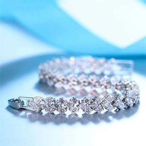 Cadeia nova moda de luxo Roman 18cm Silver Charm Bracelet Womens Cubic Zirconia Crystal Bracelet Womens Anniversary Gift Jewelry J240508