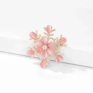 Brooches Snowflake Brooch Women's Opal Corsage Suit Cardigan Pin Fixed Clothes Neckline Decorative Accessories