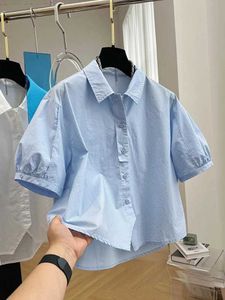 Bluzki damskie koszule 2024 Wiosna/lato nowe bąbelkowe rękawy retro moda swobodna luźna krótka koszula 2405