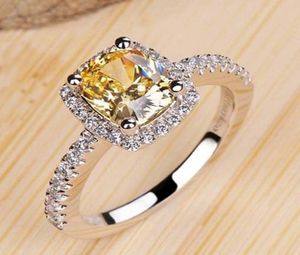 JZ008 Hög simulering Gold Plated Women039s Color Yellow Pillow Square Diamond Wedding Ring 6DNX8715870