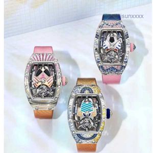 Armbandsurdesigner Luxury Watch Classic Limited Edition RM71-02 MENS Titta på Självlindande Tourbillon Movement Dial Case med Diamond Gemstone Decoration