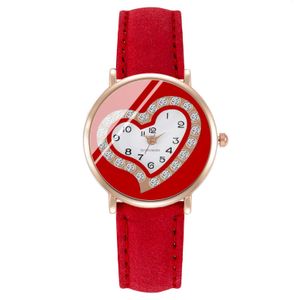 Mädchenhafte Temperament Liebe Strassklassiker klassische Mode Womens Watch Summer Small Quarz