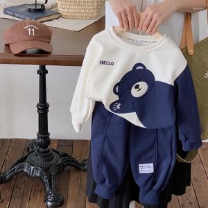 Giyim setleri bahar sonbahar yürümeye başlayan çocuk çocuk 2pcs kıyafetler seti pamuk ayı mektup sweatshirt sticker jogger panty bebek kıyafeti küçük takım elbise