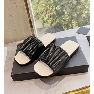 New Women's Flat Bottom Slippers Simple Folds, Square Head Beach Sandals with Fashionable Open Toes