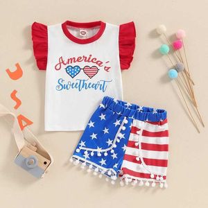 Set di abbigliamento 4 luglio Bambini outfit per le canotte per increspature e pantaloncini elastici Pom Poms Set di vestiti carini H240508