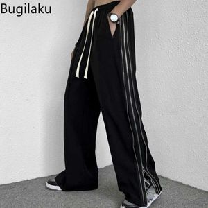 Męskie spodnie Bugilaku Patchwork Poborki Zapip szerokie nogi do męskiej odzieży ulicznej Casual High Waisted Pantalones Nowe przybycie proste spodnie Mens J240507