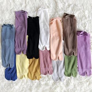 Mulheres meias de estilo japonês estilo macio algodão de algodão fino fino de dedão malha de malha listrada listrada harajuku tabi sox