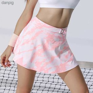 التنانير 2024 New Tennis Skirt Sports Skirt Womens Double Layer Anti-Lighting Printing Short Skirt Litness Litness Tennis Dress Y240508