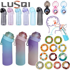 LUSQI 650 ml Vattenflaska med 1 st slumpmässiga smakskidor Sport Straw Cup Tritan för utomhussport Fitness BPA Gratis 240507