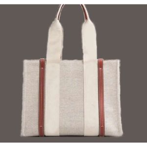 Tasarımcı Tote Straw Linen Beach Moda Büyük Alışveriş Tasarımcısı Çanta Yüksek Kaliteli Sıradan Kadın Omuz Çantası Basit Yaz XB158