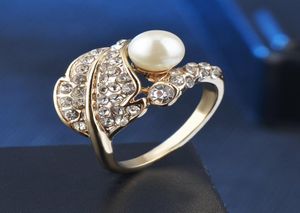 2020 nova moda Rose Pearl Big Rings for Women Declaração Jóias Vintage Gold Plating Ring Acessórios para festa Presentes7062964