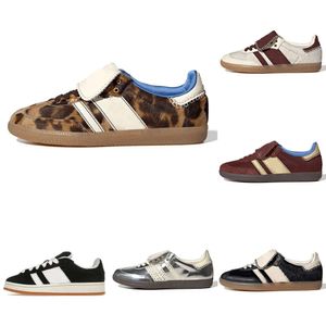 Top designer Vegan Og Casual Shoes for Men Women Wales Bonner Leopard Pony Handball Gum Collegiate Team Black Mens Domen Sneakers