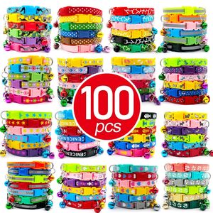 Partihandel 100 st hundkrage med klocka för justerbara husdjursprodukttillbehör Buckles Cat ID Tag Bow Ties Rabbit Slips 240508