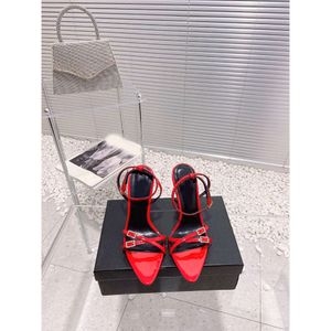 24SPRING Summer New Water Diamond Square Buckle Simple High High Heel Shoes Soil White и Black Sexy Sexy Side Sandals для женщин вокруг каблуков