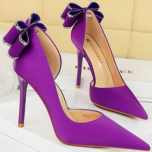 Kleiderschuhe Frauen 10,5 cm High Heels Seidenpumpen süßer Stil Strassstuhl Super Lady Fetisch Hochzeit Brautrosa Grün Blau