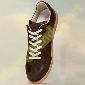 Дизайнерские кроссовки Replicate Tennis The Loafer Loafer Maisons Basketball 2024 Новейшая на открытом воздухе.