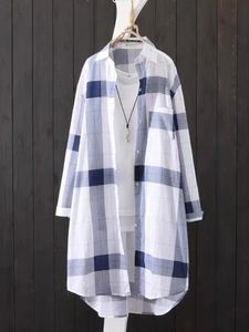Plus Size Plaid Long Sleeved Blouse Loose Autumn Elegant Shirt for Female Casual Oversize Top Large Women Clothing 240507