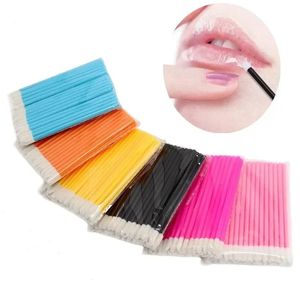 NEW 50pcs Disposable Make Up Lip Brush Lipstick Gloss Wands Applicator Makeups Lip Brushes Portable Extension Cosmetic Beauty Tool