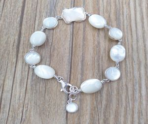 New Color Bracelet With MotherOfPearl Authentic 925 Sterling Silver bracelets Silver Fits European bear Jewelry Style Gift Andy 3412017