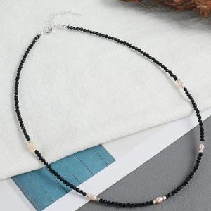 Hänghalsband svart spetsiga kristall handgjorda pärlhalsband nisch nisch högkvalitativ rostfritt stål all-match klumpkedja för kvinnor