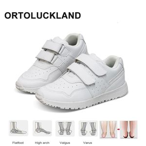 Ortoluckland Kids School Scarpe Girls Children Sneaker Orthopedic Sneakers piuttosto alla moda per bambini calzature a faccia piatta con intazione 240506