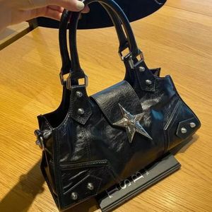 Y2k gotik yıldız kız siyah çanta kadınlar vintage el çantası moda omuz büyük kapasite pu crossbody goth cüzdan punk tote çantaları 240425