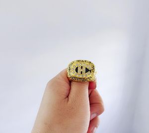 2019 Wholesale Montreal 1986 Cup Ship Ring Ring Men Men Fan Gift Drop Shipping7381635